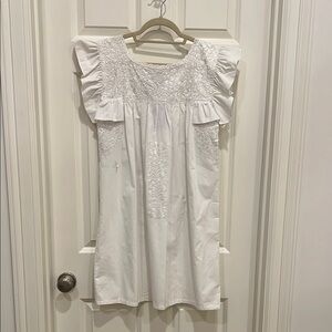 Mi Golondrina embroidered dress NWT